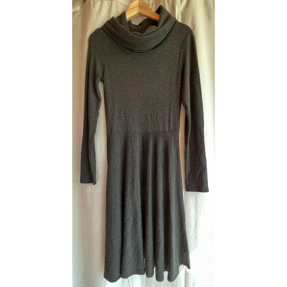 GO Couture Fit & Flare Cowl Neck Sweater Dress Gray Long Sleeve USA Large NWOT - Picture 2 of 10